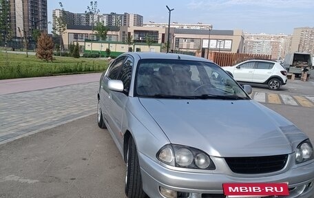 Toyota Avensis III рестайлинг, 2002 год, 550 000 рублей, 10 фотография