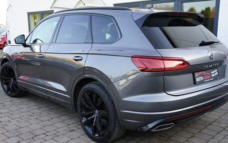Volkswagen Touareg III, 2022 год, 5 630 000 рублей, 4 фотография