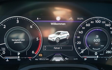 Volkswagen Touareg III, 2022 год, 5 630 000 рублей, 11 фотография