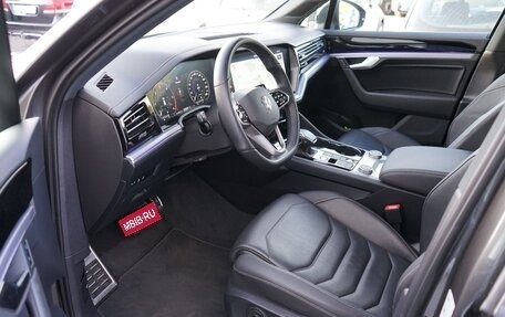 Volkswagen Touareg III, 2022 год, 5 630 000 рублей, 6 фотография