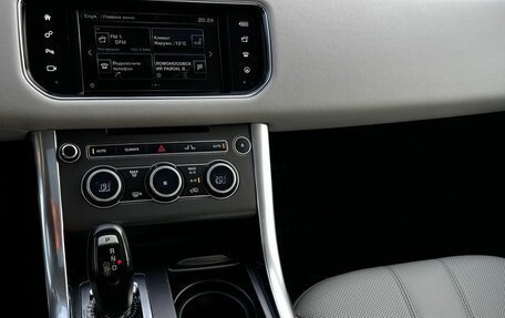 Land Rover Range Rover Sport II, 2016 год, 3 100 000 рублей, 13 фотография