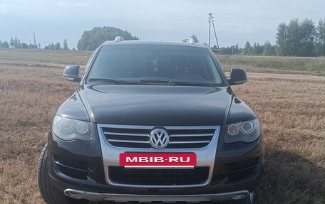 Volkswagen Touareg III, 2010 год, 1 600 000 рублей, 4 фотография