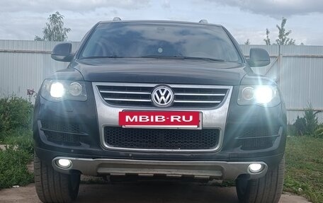 Volkswagen Touareg III, 2010 год, 1 600 000 рублей, 18 фотография