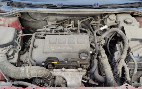 Opel Astra J, 2011 год, 990 000 рублей, 9 фотография