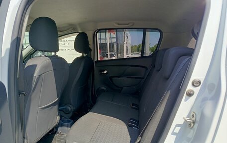 Renault Sandero II рестайлинг, 2018 год, 1 000 000 рублей, 15 фотография