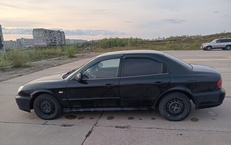Hyundai Sonata IV рестайлинг, 2002 год, 200 000 рублей, 10 фотография
