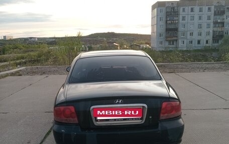 Hyundai Sonata IV рестайлинг, 2002 год, 200 000 рублей, 9 фотография