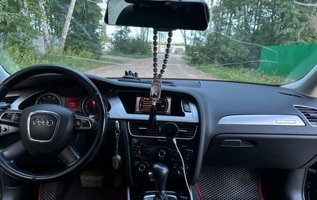 Audi A4, 2011 год, 1 400 000 рублей, 2 фотография