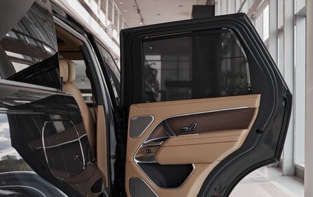 Land Rover Range Rover IV рестайлинг, 2024 год, 22 800 000 рублей, 22 фотография
