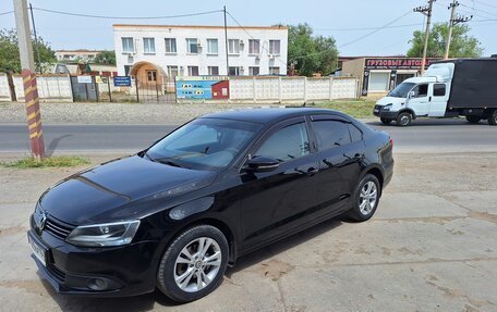 Volkswagen Jetta VI, 2012 год, 970 000 рублей, 3 фотография