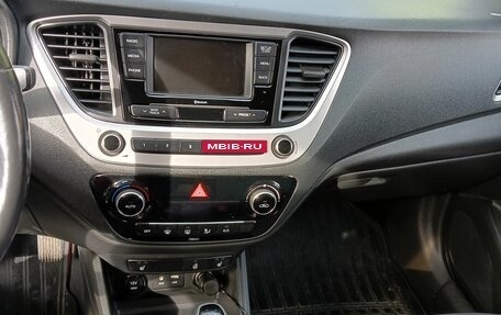 Hyundai Solaris II рестайлинг, 2018 год, 1 200 000 рублей, 13 фотография