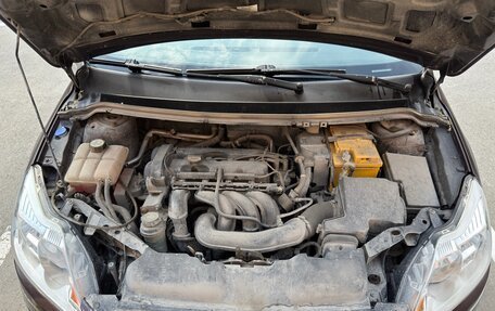 Ford Focus II рестайлинг, 2010 год, 700 000 рублей, 16 фотография