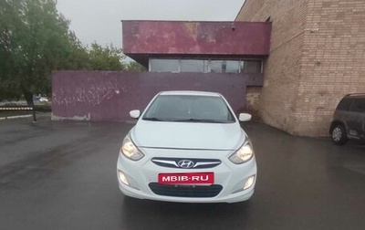 Hyundai Solaris II рестайлинг, 2013 год, 650 000 рублей, 1 фотография
