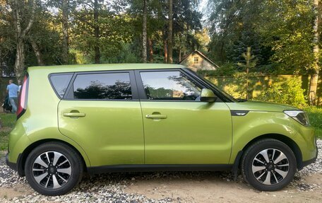 KIA Soul II рестайлинг, 2015 год, 1 250 000 рублей, 3 фотография