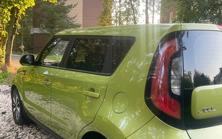 KIA Soul II рестайлинг, 2015 год, 1 250 000 рублей, 6 фотография