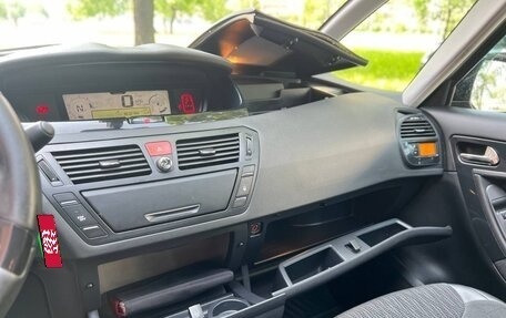 Citroen C4 Picasso II рестайлинг, 2011 год, 665 000 рублей, 8 фотография