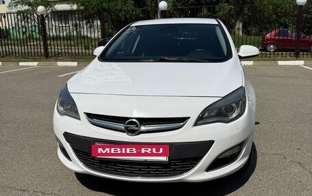 Opel Astra J, 2013 год, 1 200 000 рублей, 4 фотография