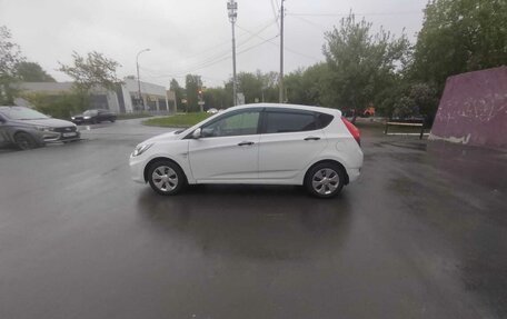Hyundai Solaris II рестайлинг, 2013 год, 650 000 рублей, 6 фотография