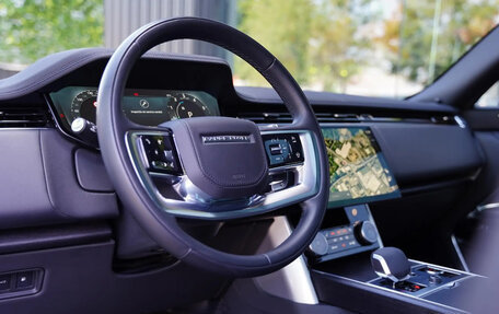 Land Rover Range Rover IV рестайлинг, 2023 год, 13 305 000 рублей, 10 фотография