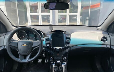 Chevrolet Cruze II, 2012 год, 665 000 рублей, 9 фотография