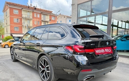 BMW 5 серия, 2023 год, 5 330 000 рублей, 5 фотография