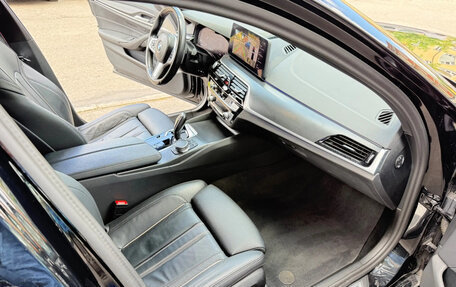 BMW 5 серия, 2023 год, 5 330 000 рублей, 10 фотография
