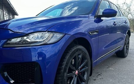 Jaguar F-Pace, 2016 год, 2 050 000 рублей, 2 фотография