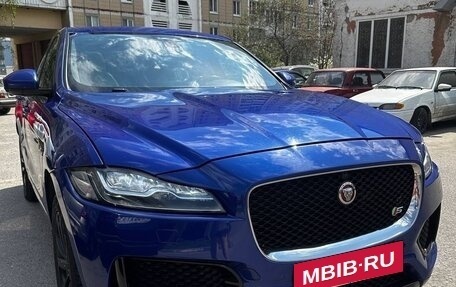 Jaguar F-Pace, 2016 год, 2 050 000 рублей, 8 фотография
