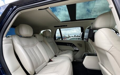 Land Rover Range Rover IV рестайлинг, 2023 год, 17 335 000 рублей, 11 фотография