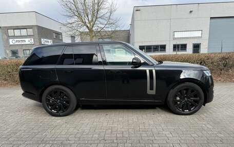 Land Rover Range Rover IV рестайлинг, 2023 год, 13 185 000 рублей, 5 фотография