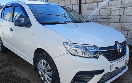 Renault Logan II, 2019 год, 570 000 рублей, 2 фотография
