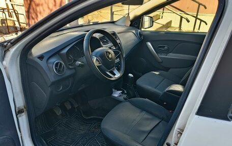 Renault Logan II, 2019 год, 570 000 рублей, 5 фотография
