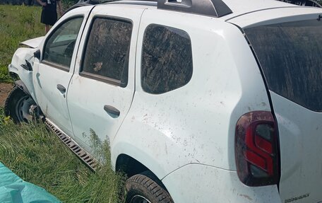 Renault Duster I рестайлинг, 2015 год, 250 000 рублей, 5 фотография