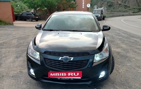 Chevrolet Cruze II, 2013 год, 800 000 рублей, 2 фотография