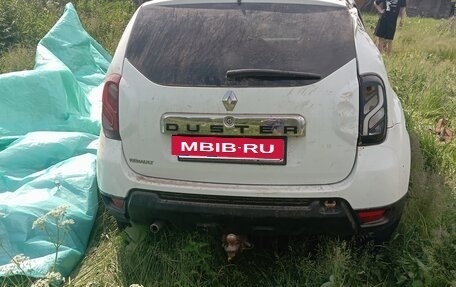Renault Duster I рестайлинг, 2015 год, 250 000 рублей, 4 фотография