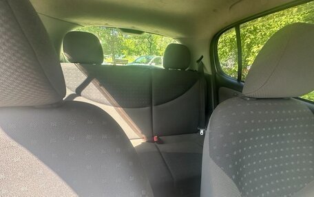 Toyota Vitz, 2002 год, 320 000 рублей, 9 фотография