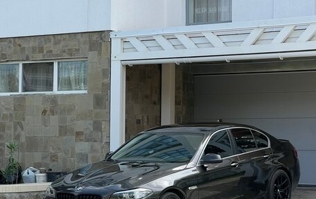 BMW 5 серия, 2013 год, 2 750 000 рублей, 2 фотография