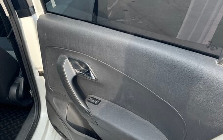 Volkswagen Polo VI (EU Market), 2011 год, 545 000 рублей, 13 фотография