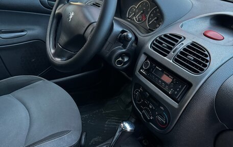 Peugeot 206, 2006 год, 380 000 рублей, 11 фотография