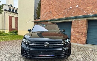 Volkswagen Touareg III, 2023 год, 7 450 000 рублей, 1 фотография