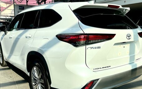Toyota Highlander, 2025 год, 5 650 000 рублей, 7 фотография