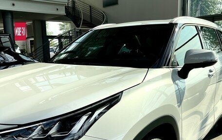 Toyota Highlander, 2025 год, 5 650 000 рублей, 9 фотография
