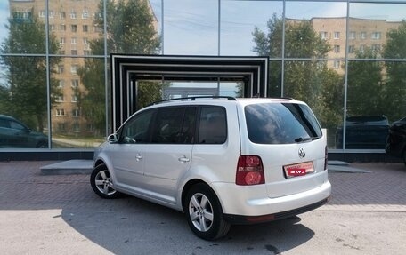 Volkswagen Touran III, 2008 год, 799 000 рублей, 4 фотография