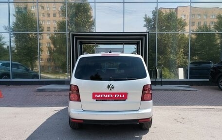 Volkswagen Touran III, 2008 год, 799 000 рублей, 5 фотография