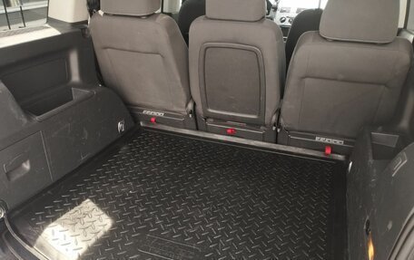 Volkswagen Touran III, 2008 год, 799 000 рублей, 26 фотография