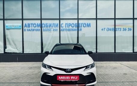 Toyota Camry, 2022 год, 3 250 000 рублей, 8 фотография