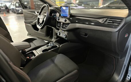 Ford Focus IV, 2018 год, 1 900 000 рублей, 29 фотография