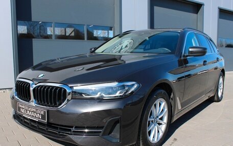 BMW 5 серия, 2023 год, 4 135 000 рублей, 2 фотография