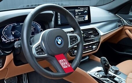 BMW 5 серия, 2023 год, 5 980 000 рублей, 7 фотография