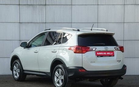 Toyota RAV4, 2013 год, 2 090 000 рублей, 2 фотография